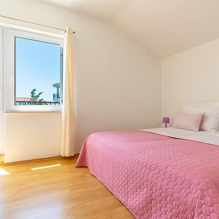 Apartments Villa Maja روغوزنيكا المظهر الخارجي الصورة