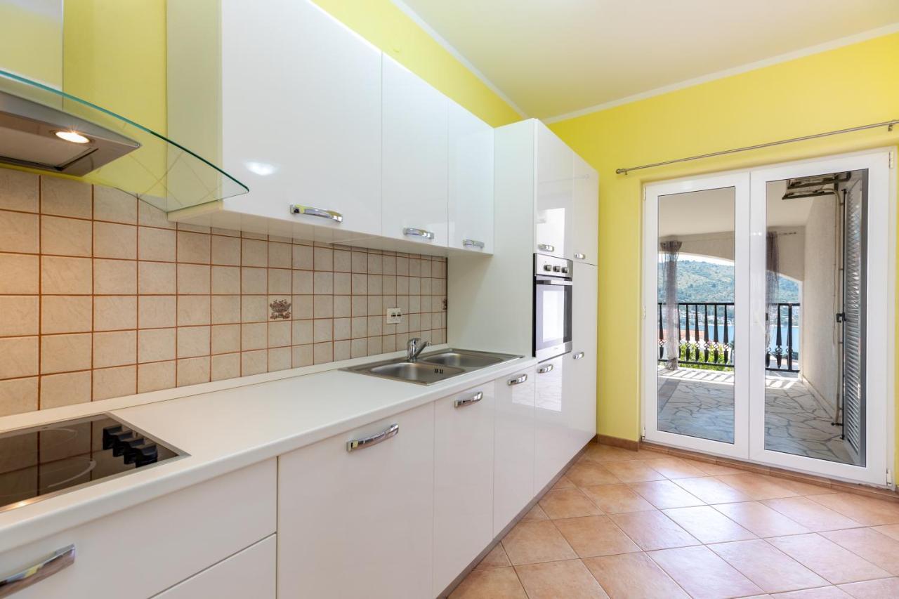 Apartments Villa Maja روغوزنيكا المظهر الخارجي الصورة
