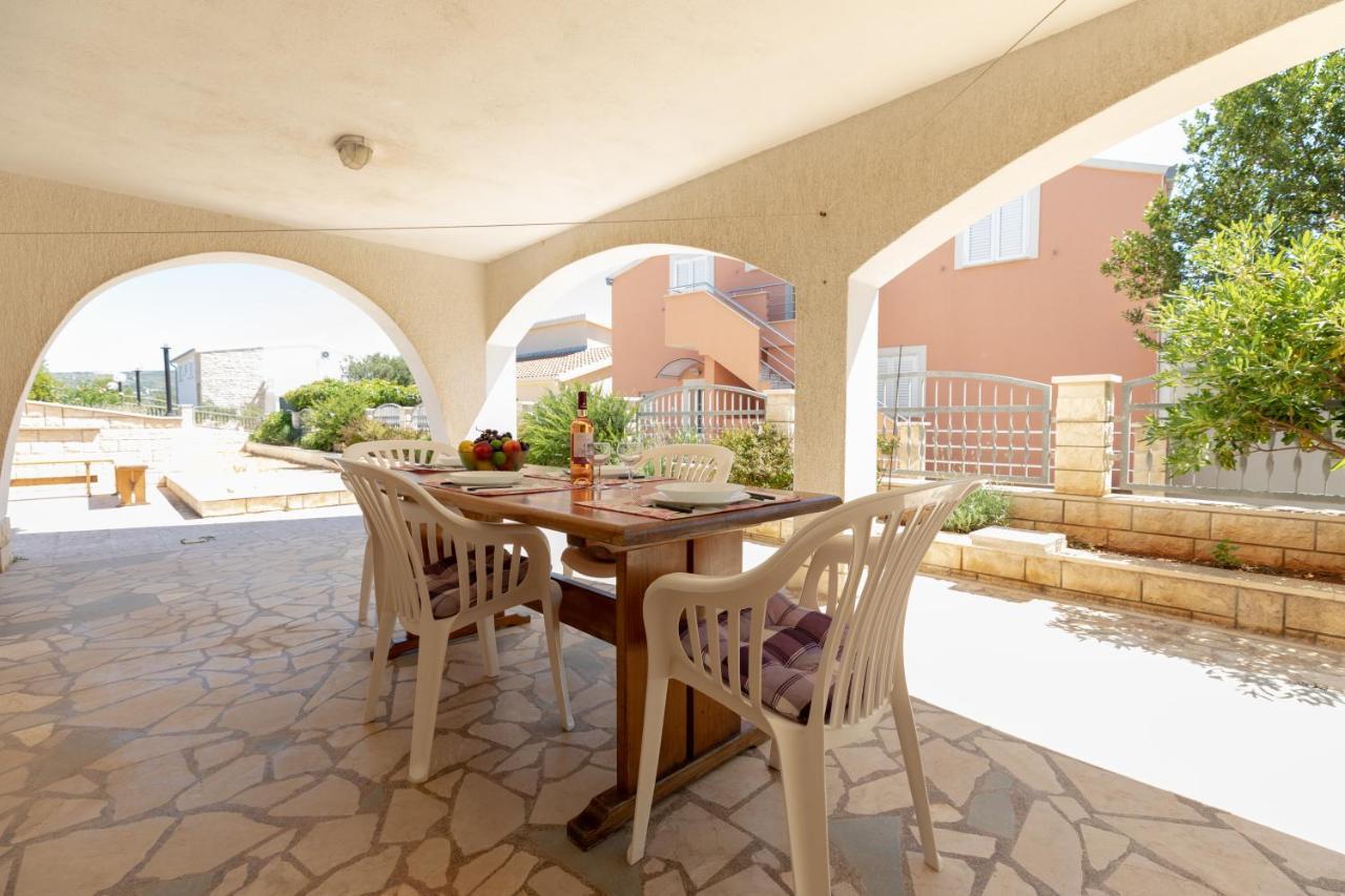 Apartments Villa Maja روغوزنيكا المظهر الخارجي الصورة