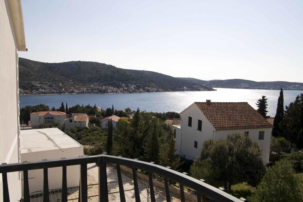Apartments Villa Maja روغوزنيكا المظهر الخارجي الصورة